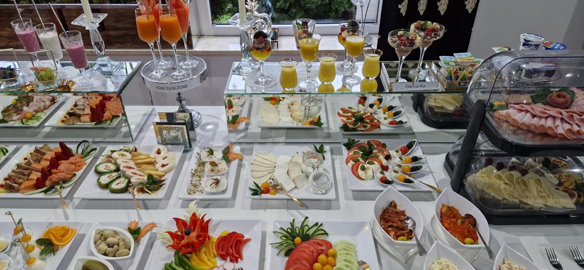 Cynamon Hotel Nowy Sacz Ngoại thất bức ảnh