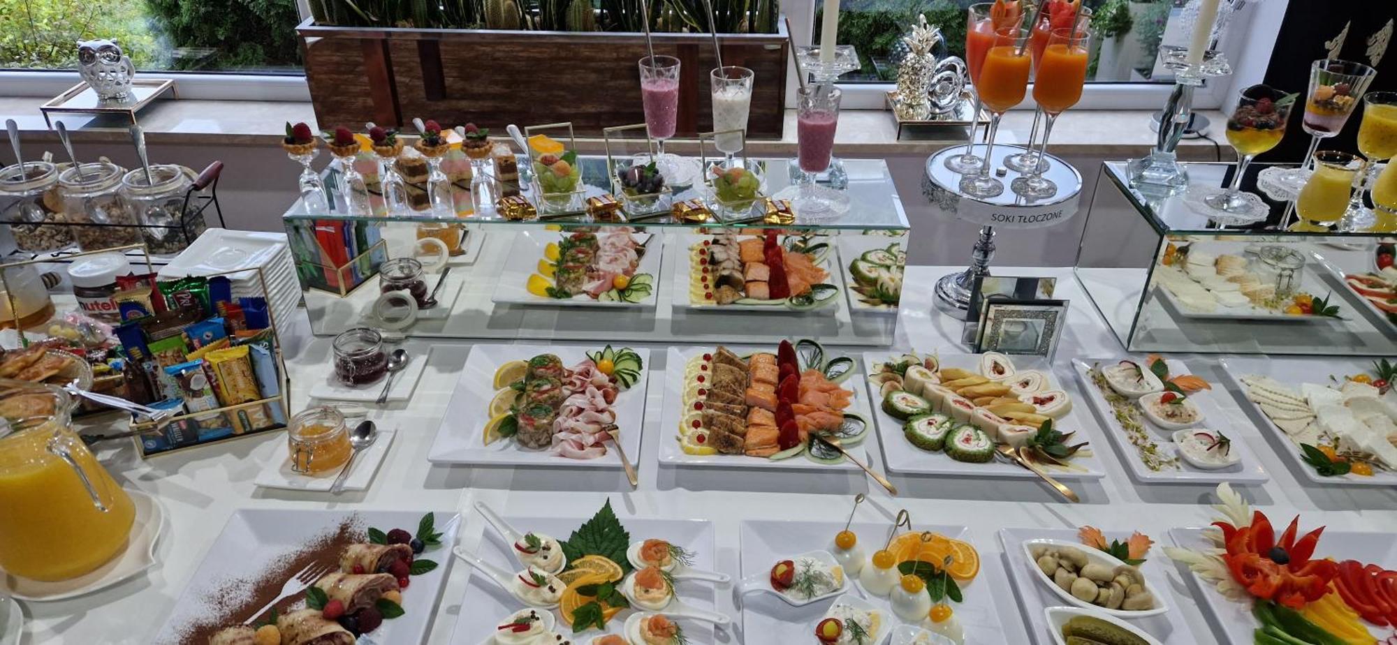 Cynamon Hotel Nowy Sacz Ngoại thất bức ảnh