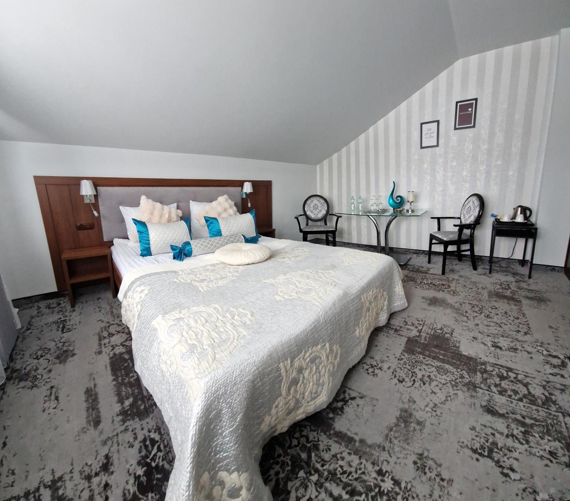 Cynamon Hotel Nowy Sacz Ngoại thất bức ảnh